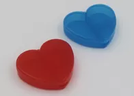 3 Compartments Mini Plastic Pill Case For Travel Heart Shaped LFGB FDA Passed