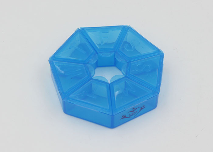 Eco - Friendly 7 Grids Plastic Pill Box For Patients / Weekly Pill Organiser